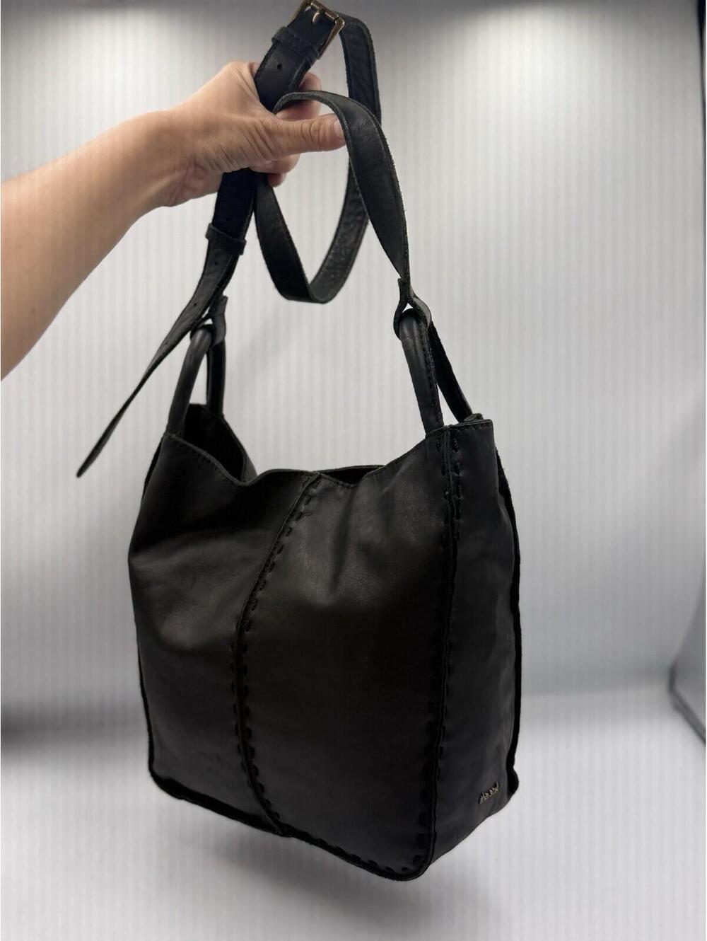 The Sak Medium Black Los Feliz Tote Bag